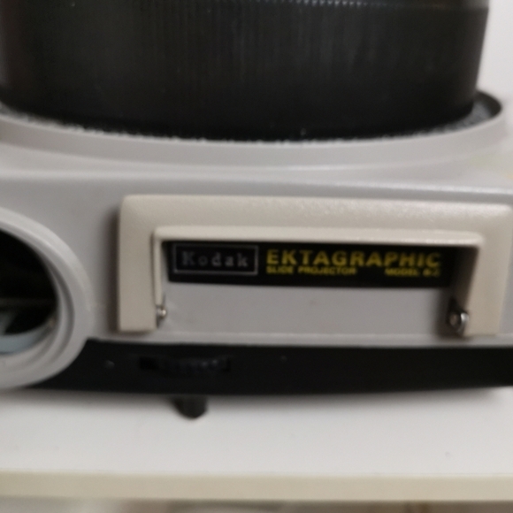 Photo slides carousel - Picture 3 of 4